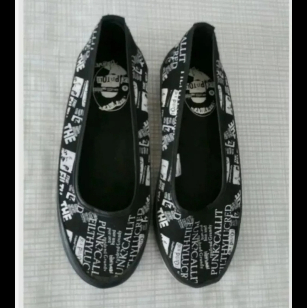 Women's Juniors Sex Pistols Slip on Shoes Flats Black White  DRAVEN Sz 7 8 9 10